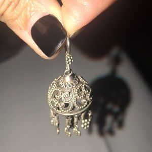 Lois Hill drop earring